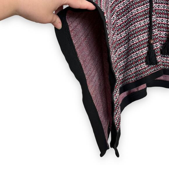 Style Book Fair Aisle Open Sleeve Rabbit Fur Blend Hooded Poncho Women's Size L - Picture 5 of 8